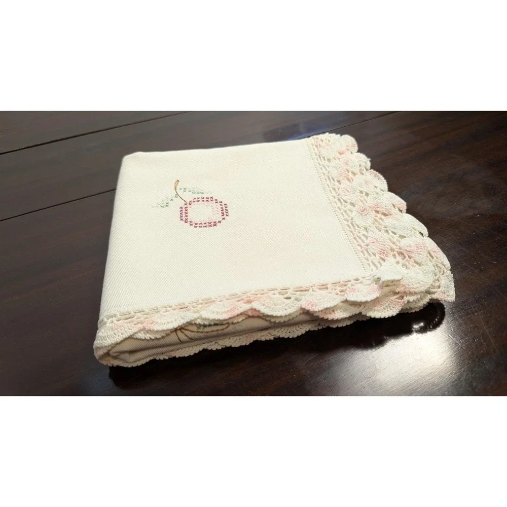 Vintage Embroidered Linen Table Topper Lace Trim Fruit Cross Stitch Square 31x31